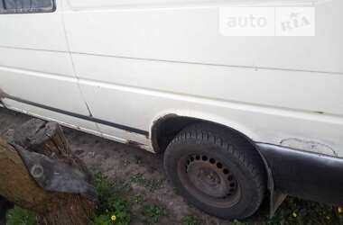 Вантажний фургон Volkswagen Transporter 1996 в Харкові