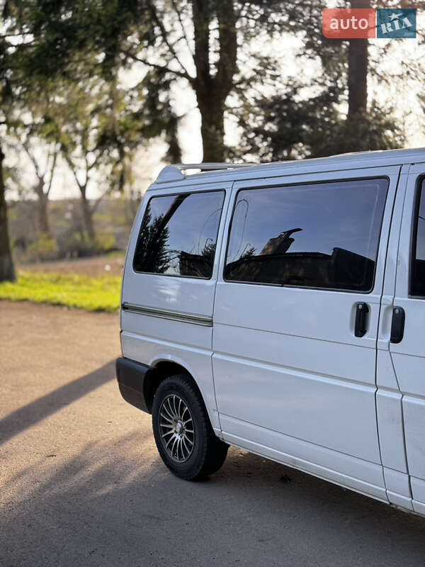 Минивэн Volkswagen Transporter 2002 в Тернополе