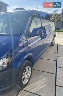 Минивэн Volkswagen Transporter 2016 в 