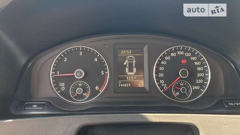 Мінівен Volkswagen Transporter 2011 в Ужгороді