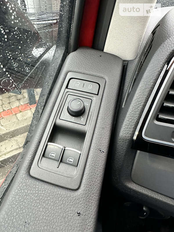 Минивэн Volkswagen Transporter 2018 в Львове фото 16 Минивэн Volkswagen Transporter 2018 в Львове