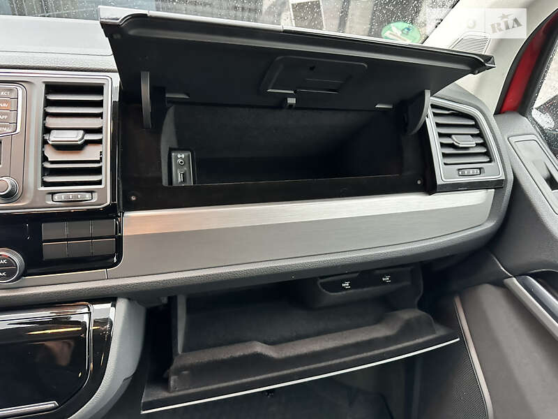 Минивэн Volkswagen Transporter 2018 в Львове фото 38 Минивэн Volkswagen Transporter 2018 в Львове