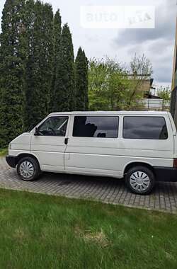 Минивэн Volkswagen Transporter 1998 в Ровно