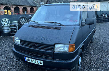 Минивэн Volkswagen Transporter 1999 в Сваляве