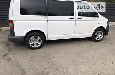 Минивэн Volkswagen Transporter 2012 в 