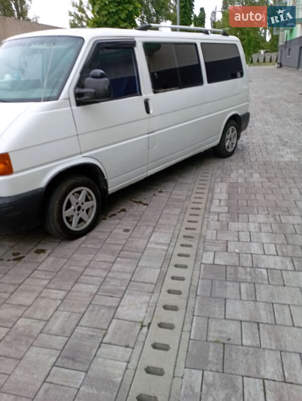 Мінівен Volkswagen Transporter 1997 в Виноградові