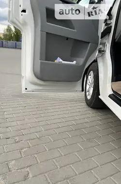 Volkswagen Transporter 2014
