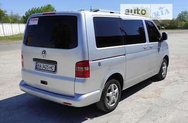 Минивэн Volkswagen Transporter 2009 в Новоукраинке