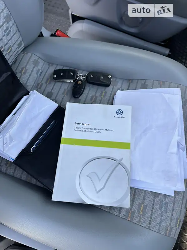 Минивэн Volkswagen Transporter 2013 в Барышевке документ