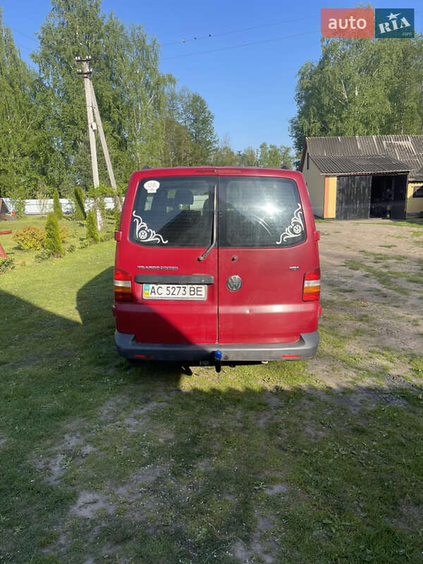 Минивэн Volkswagen Transporter 2004 в Ратным