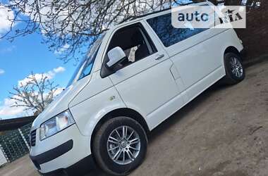 Мінівен Volkswagen Transporter 2004 в Чернівцях