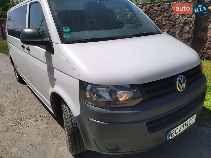 Минивэн Volkswagen Transporter 2013 в Стрые