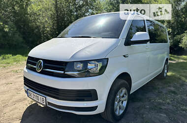 Мінівен Volkswagen Transporter 2015 в Южноукраїнську