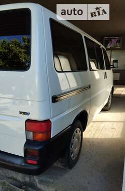 Минивэн Volkswagen Transporter 2002 в Луцке