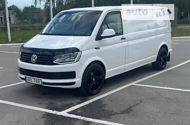 Мінівен Volkswagen Transporter 2015 в Житомирі