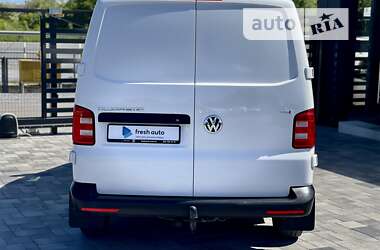 Вантажний фургон Volkswagen Transporter 2018 в Рівному