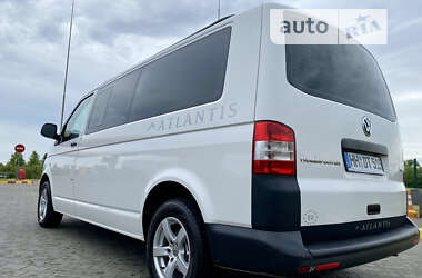 Минивэн Volkswagen Transporter 2015 в Черновцах