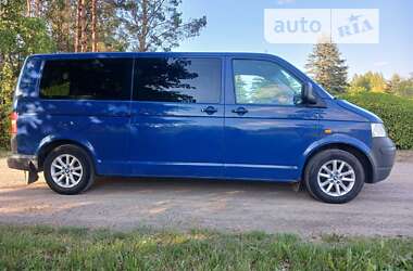 Минивэн Volkswagen Transporter 2005 в Сарнах