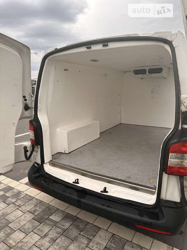 Рефрижератор Volkswagen Transporter 2015 в Мукачево