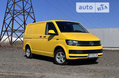 Минивэн Volkswagen Transporter 2017 в Киеве