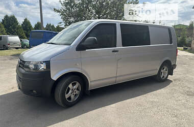 Минивэн Volkswagen Transporter 2010 в Нововолынске