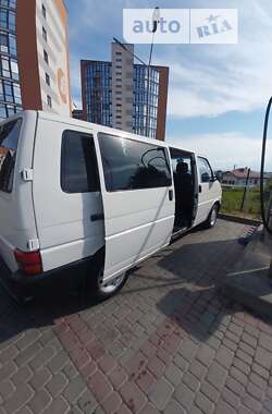 Минивэн Volkswagen Transporter 2000 в Ивано-Франковске