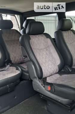 Минивэн Volkswagen Transporter 2000 в 