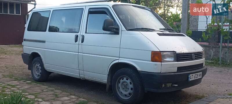 Мінівен Volkswagen Transporter 1996 в Богородчанах
