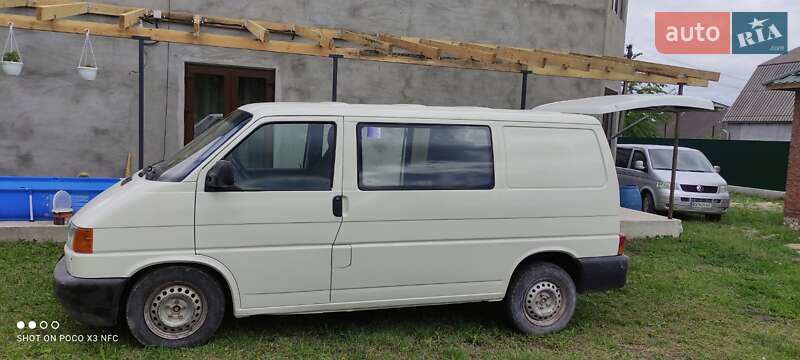 Минивэн Volkswagen Transporter 2002 в Дунаевцах
