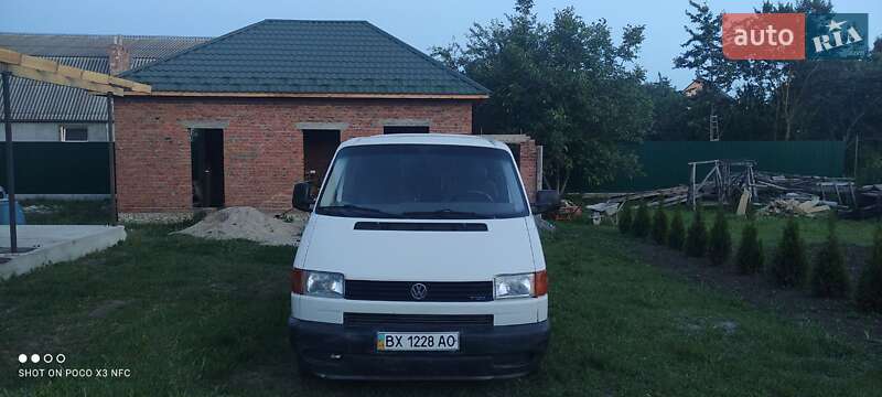 Минивэн Volkswagen Transporter 2002 в Дунаевцах