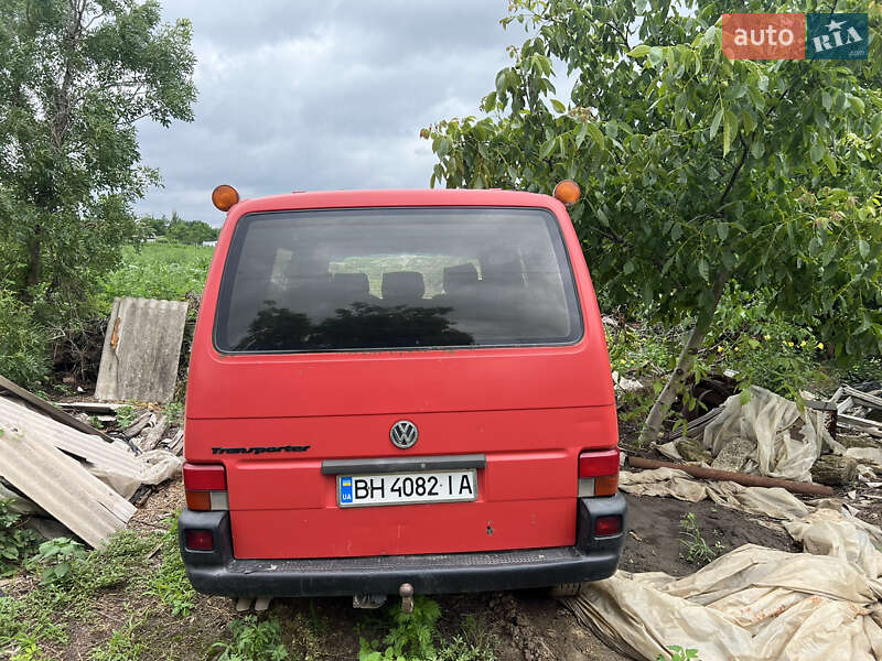 Минивэн Volkswagen Transporter 2001 в Беляевке