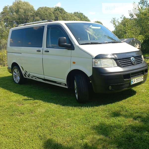 Мінівен Volkswagen Transporter 2004 в Кагарлику