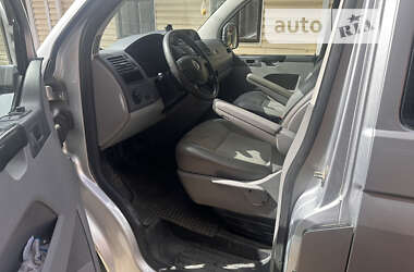 Минивэн Volkswagen Transporter 2009 в 