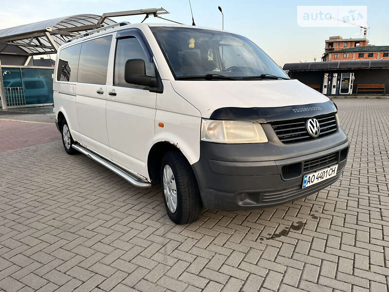 Мінівен Volkswagen Transporter 2006 в Хусті