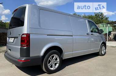 Вантажний фургон Volkswagen Transporter 2016 в Кривому Розі