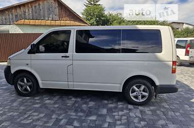 Мінівен Volkswagen Transporter 2004 в Рівному