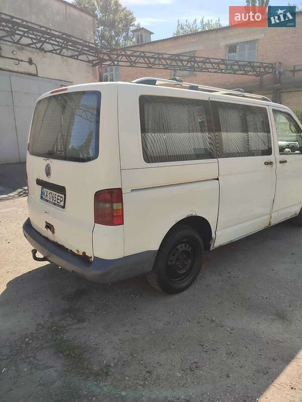 Минивэн Volkswagen Transporter 2004 в Киеве