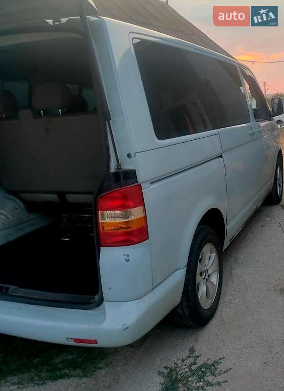 Минивэн Volkswagen Transporter 2004 в Николаеве