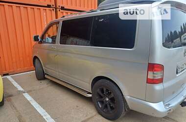 Минивэн Volkswagen Transporter 2004 в 
