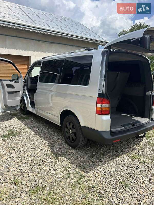 Минивэн Volkswagen Transporter 2005 в Кутах