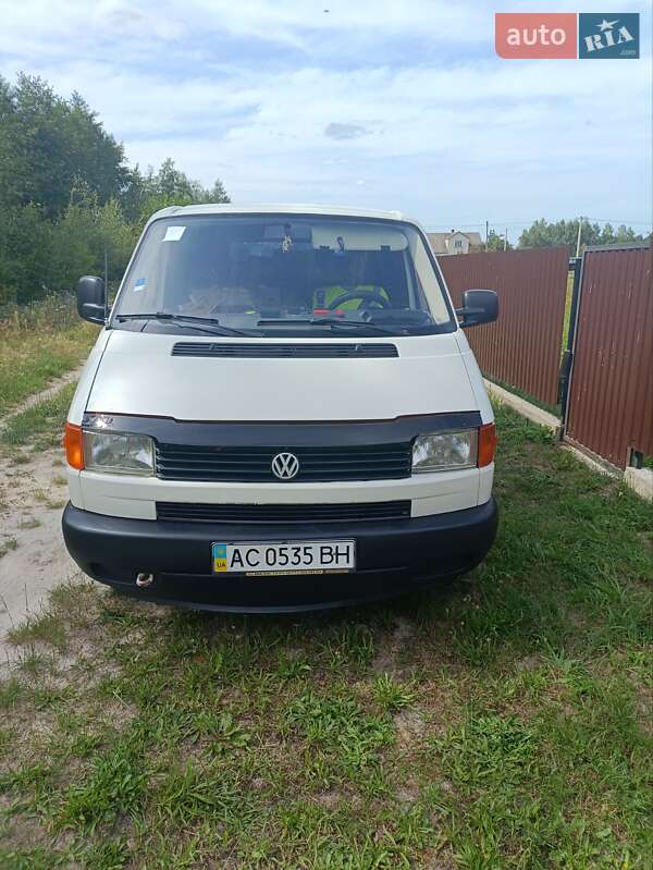 Минивэн Volkswagen Transporter 1998 в Ратным
