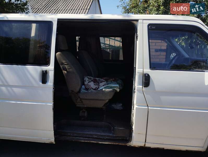 Мінівен Volkswagen Transporter 1999 в Володимирі