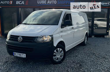 Грузовой фургон Volkswagen Transporter 2015 в Львове