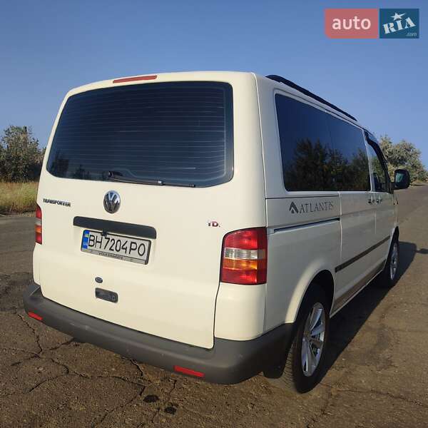 Минивэн Volkswagen Transporter 2009 в Белгороде-Днестровском