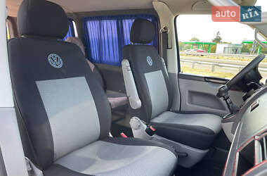 Минивэн Volkswagen Transporter 2009 в 