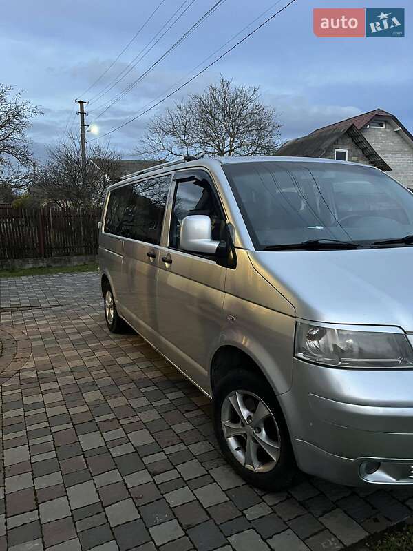 Минивэн Volkswagen Transporter 2009 в Ивано-Франковске