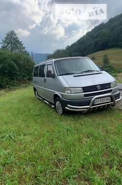 Минивэн Volkswagen Transporter 2003 в Рахове