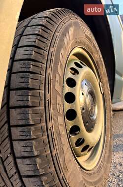 Минивэн Volkswagen Transporter 2004 в 