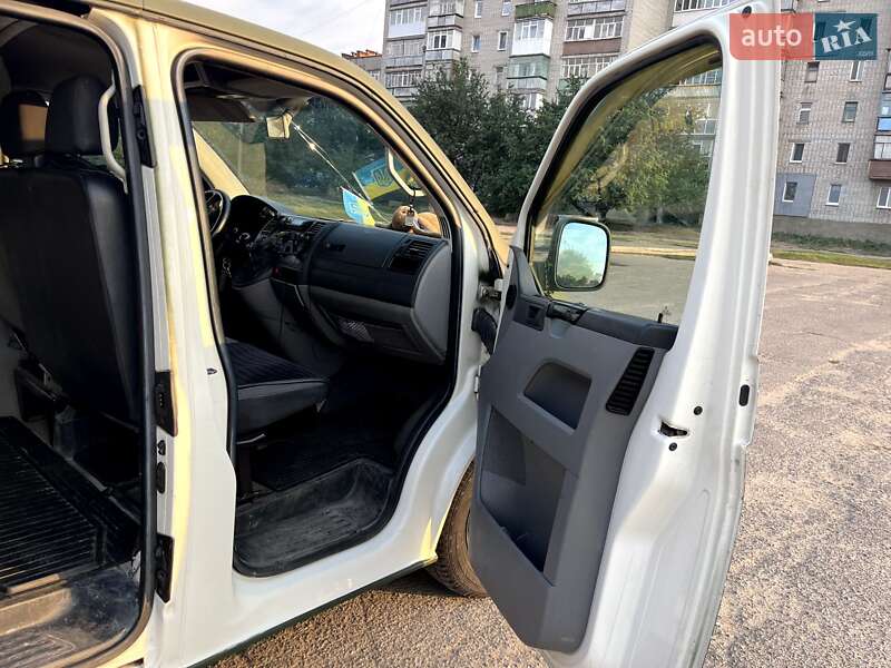Минивэн Volkswagen Transporter 2004 в Харькове