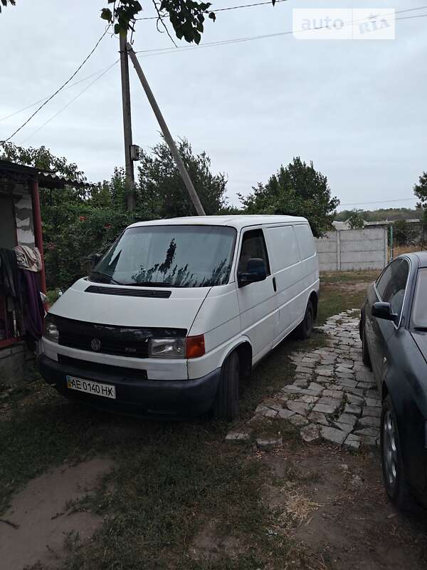 Грузовой фургон Volkswagen Transporter 1997 в Днепре